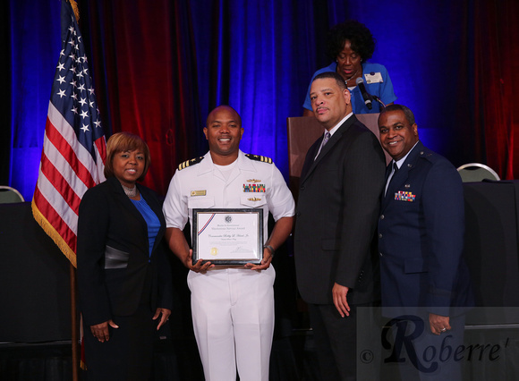 MSA recipient Navy Commander Bobby Hand Jr.
